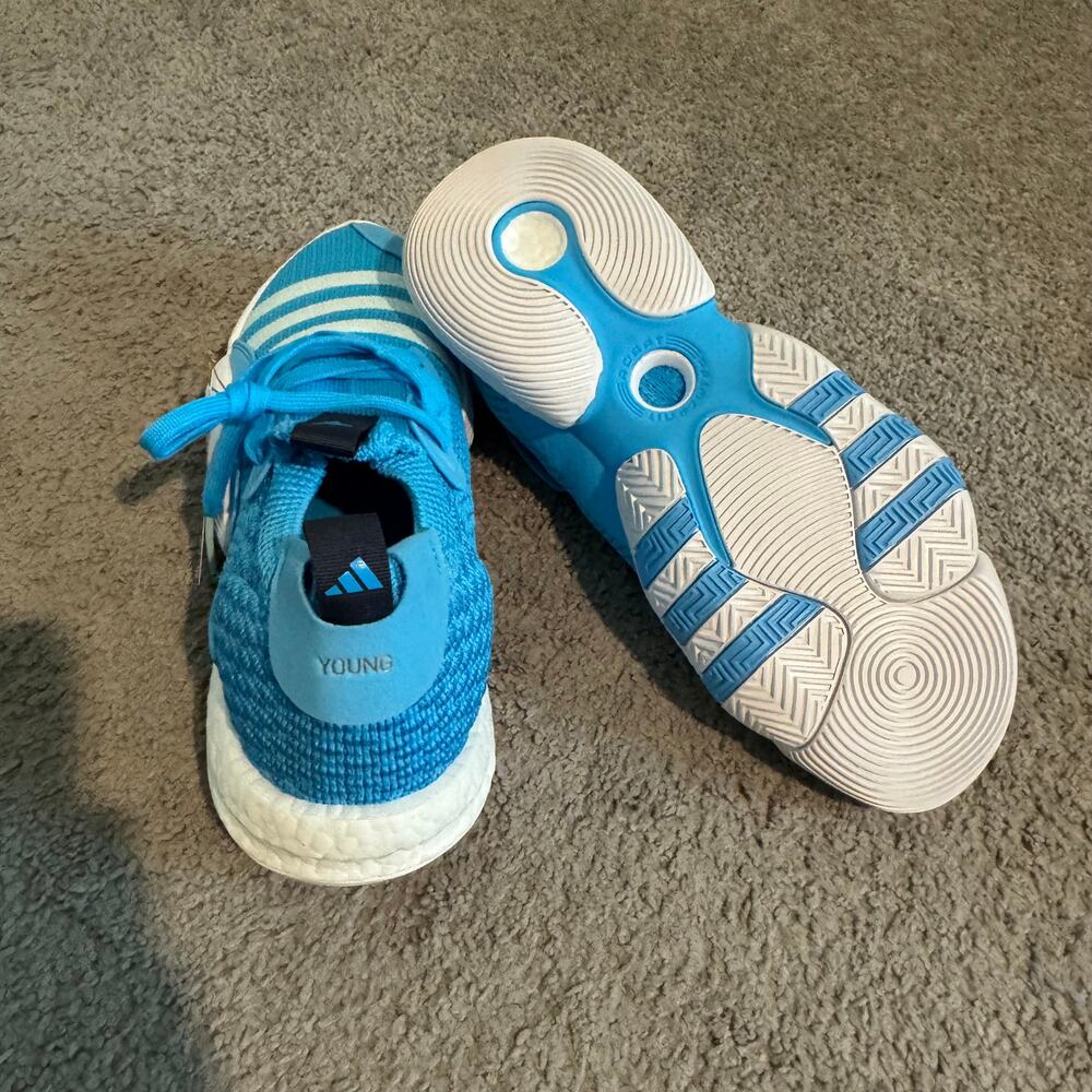 Adidas Trae Young 2 Basketball Shoes Size 10.5 - Picture 3 of 4